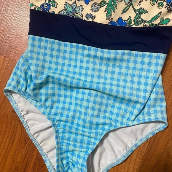 LAND’S END blue colorblock floral print cottage core one piece swimsuit size 2 - Picture 3 of 8